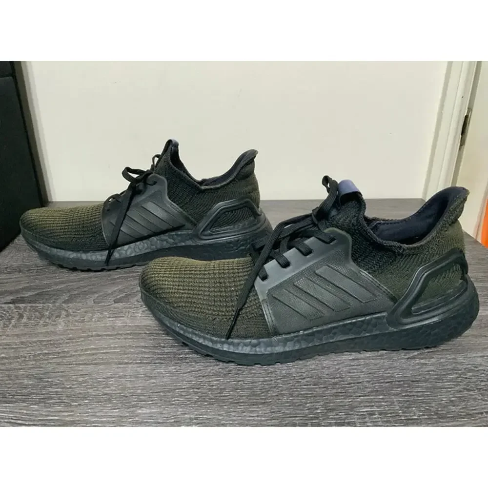 Adidas Ultraboost Olive Green Black Running Athletic Shoes Men’s Size 8.5 USED